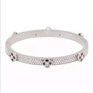 Henri Bendel MISS BENDEL PETAL Bangle Bracelet